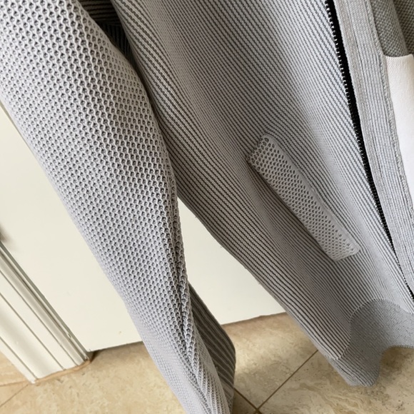 Mens Zipper-Up - Picture 7 of 7